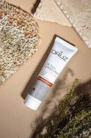 Dr. Uz Yağlı ve Karma Ciltlere Uygun Cilt Tonu Eşitleyici Nemlendirici Leke Kremi 50 ml