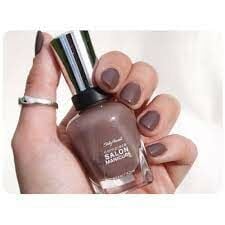 Sally Hansen Oje - 370 Commander In Chic