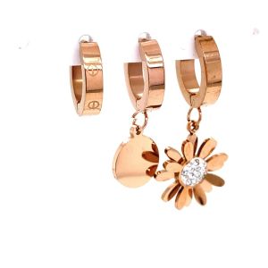 Üçlü Papatya Figürlü Çelik Küpe Rose