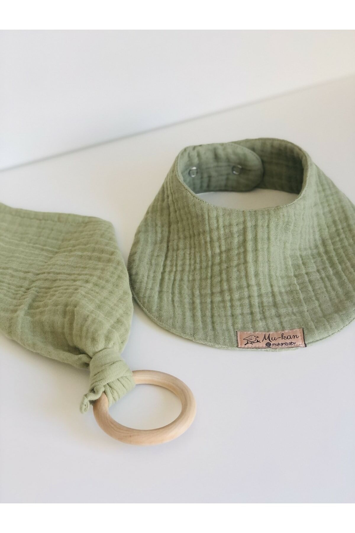 Moje Müslin Diş Kaşıyıcılı Ağız Mendili - Yeşil