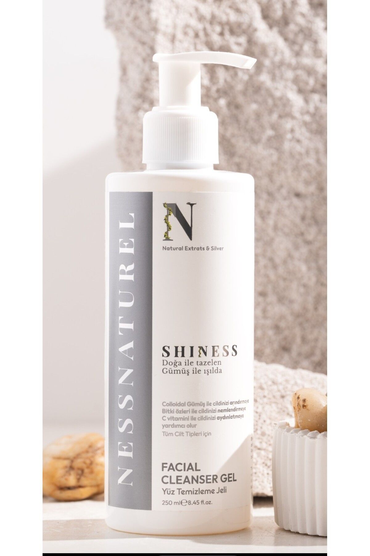 Shiness Gümüş İyonlu Avantajlı Paket - Yüz Yıkama Jeli 250 ml + Kremsi Sabun 100 gr