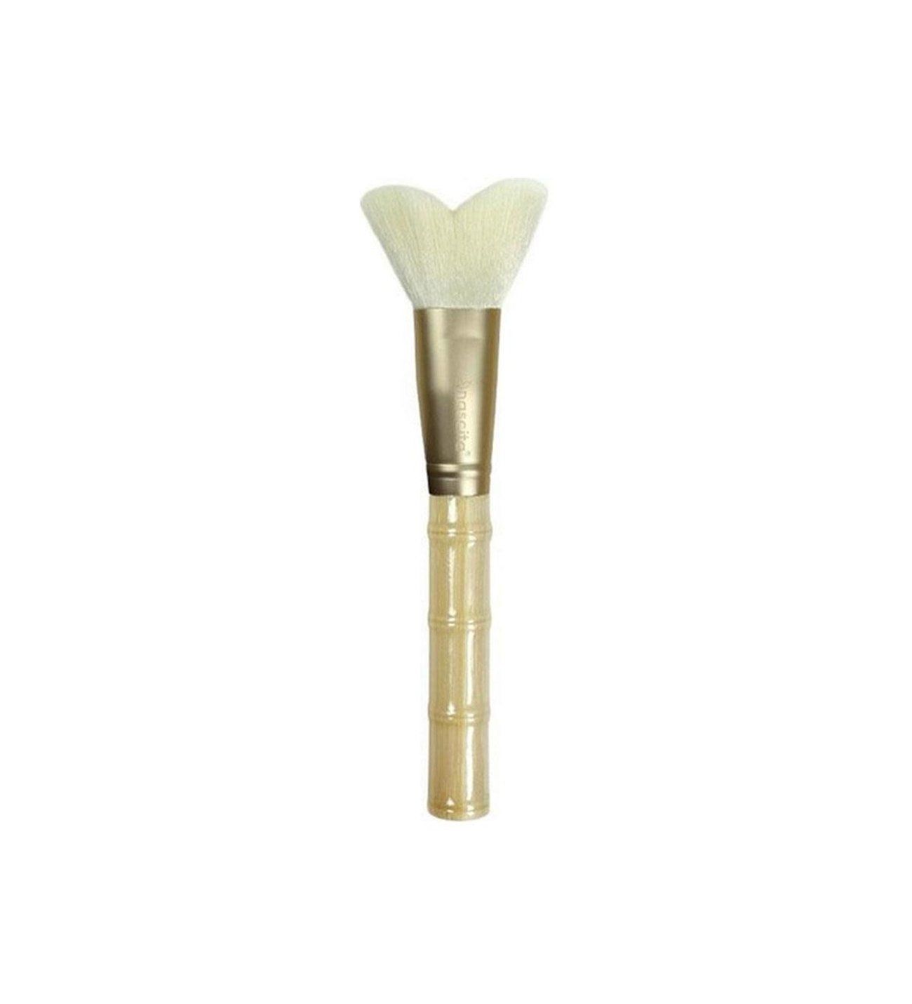 Nascita Bamboo Ultra Soft Üçgen Açılı Pudra Fırçası