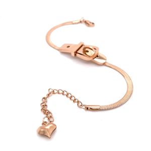 Kemer Tokası Figürlü Çelik Bileklik Rose
