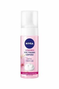 Nivea Yatıştırıcı Yüz Temizleme Köpüğü Kuru & Hassas Ciltler 150 ml