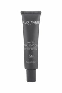 Alix Avien Matte Fondöten No: 03