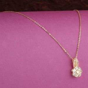 Papatya Figürlü Zirkon Taşlı Kolye Gold