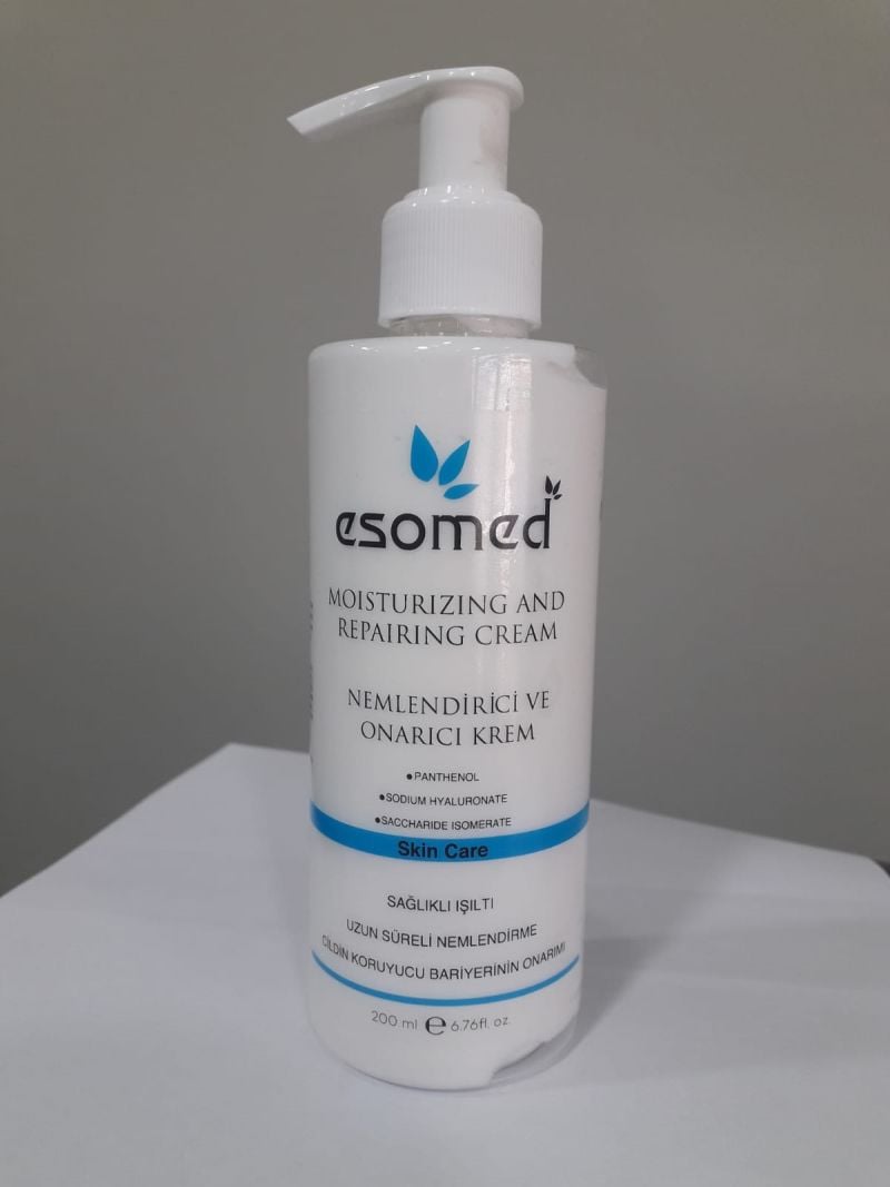 Esomed Moısturızıng And Repaırıng Cream 200 Ml