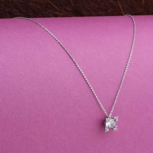 Dört Köşeli Tek Taşlı Zirkon Kolye Gümüş