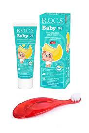 Rocs Baby 0-3 Yaş Muz Püresi Tadında Diş Macunu 45 gr + Diş Fırçası Seti - Pembe