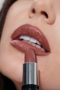 Pastel Nude Lipstick Ruj No: 547