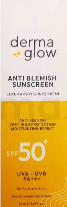 Derma Glow Anti Blemish Sunscreen UVA UVB SPF50 50 ml