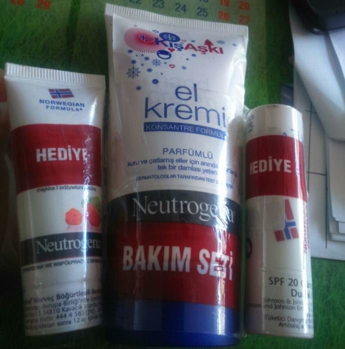 NEUT EL KRM KOFRE SET PARFUMLU