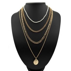 Oval Kitap Figürlü İncili Kombin Kolye Gold