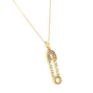 Çengelli İğne Figürlü Zirkon Kolye Gold