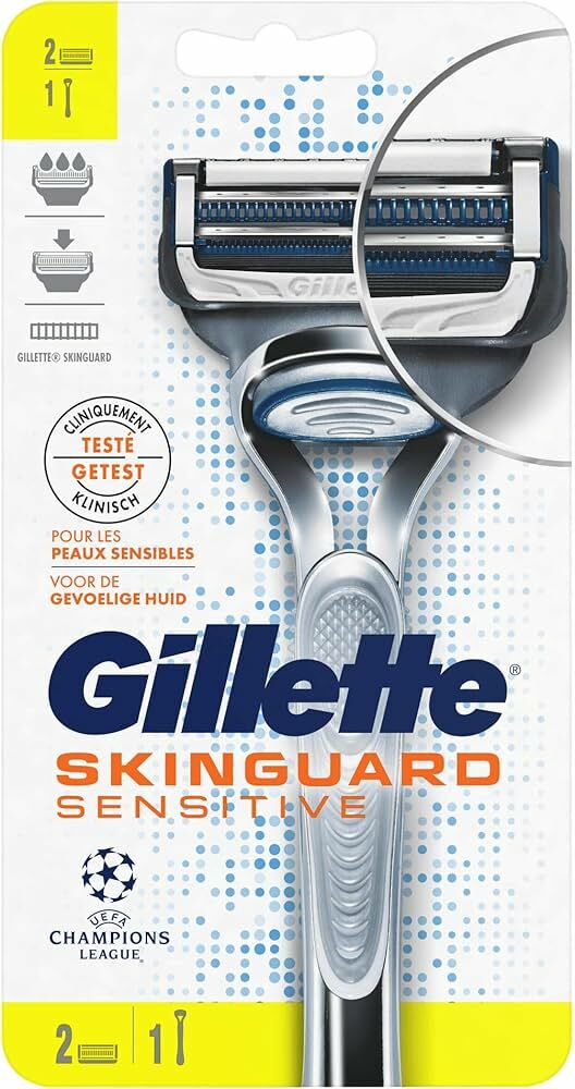 Gillette Skinkuard Sensitive Tıraş Makinesi + 2 Yedek