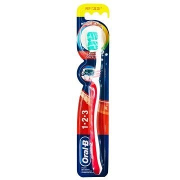 Oral-B Cavity Defense Orta Diş Fırçası
